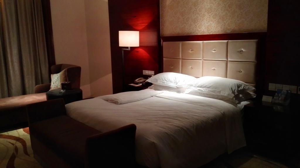 Ziguangyuan Hotel Jilin Exterior foto