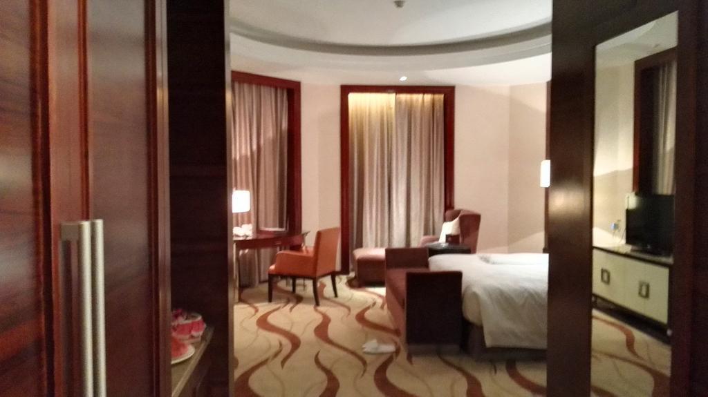 Ziguangyuan Hotel Jilin Exterior foto