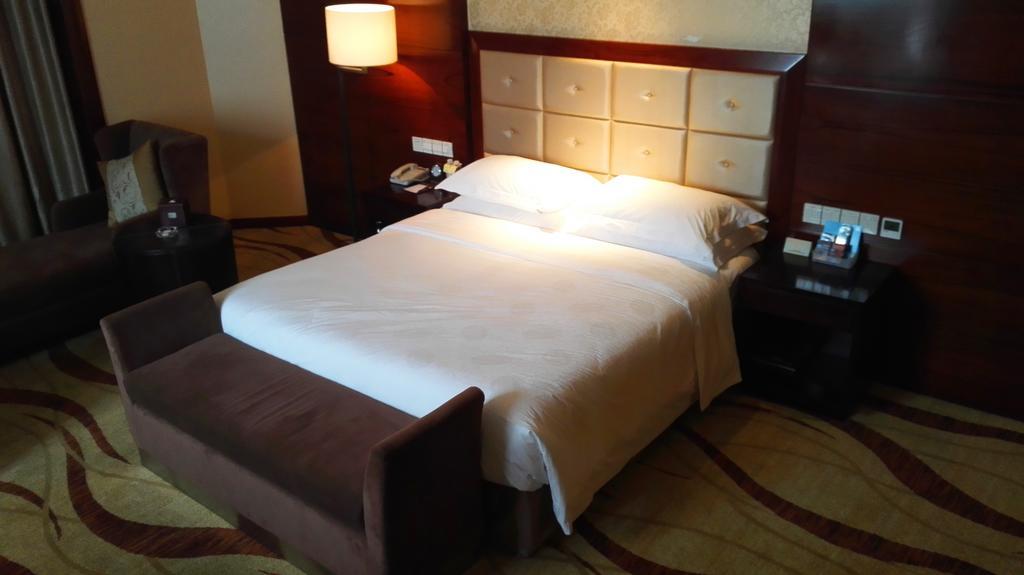 Ziguangyuan Hotel Jilin Exterior foto